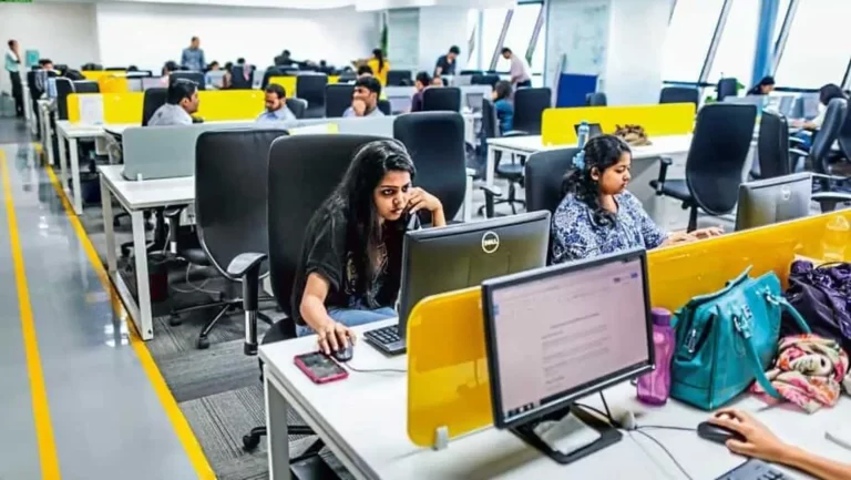 राज्य सरकारी कर्मचाऱ्यांसाठी मोठी आनंदाची बातमी; 2026 च्या सुरुवातीलाच मिळणार तीन महत्त्वाचे आर्थिक लाभ